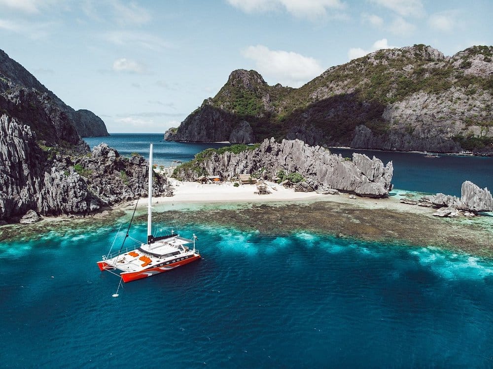 yacht-catamaran-el-nido-arial-2