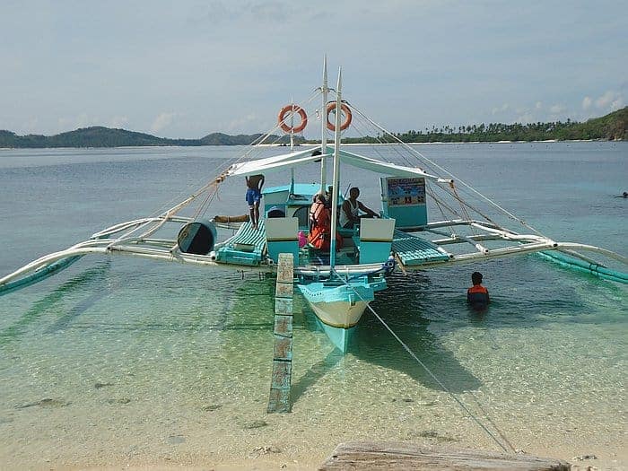 island-hopping-boat-tours-philippines-palawan-thomas-DSC02409