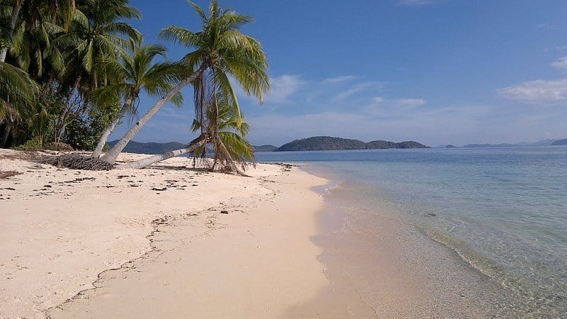 safety and weather conditions when island hopping in the philippines