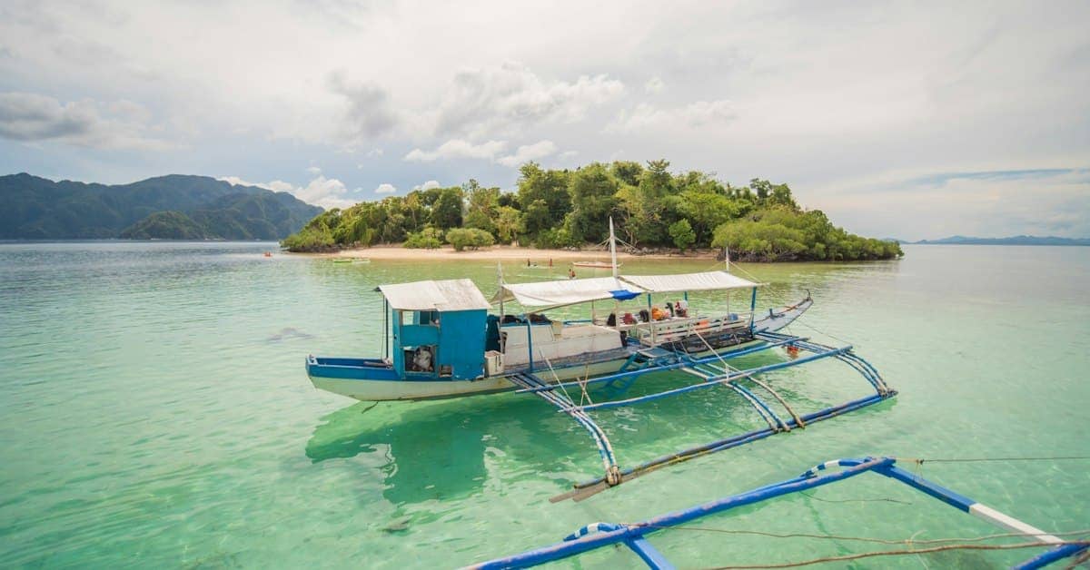 island hopping to cyc beach 3