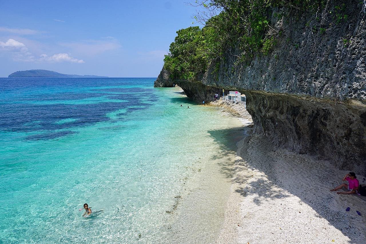 Padre Burgos tangkaan beach