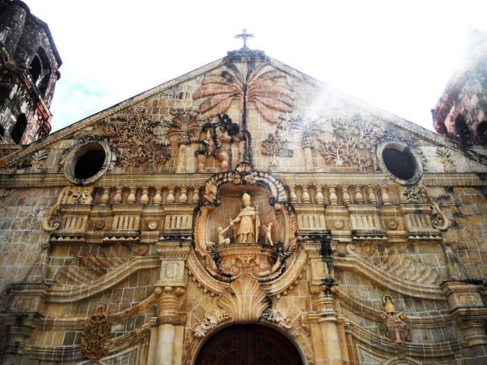 Facade-of-Miagao-Church