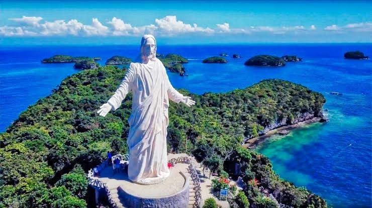hundred islands national park christ statue hundred islands national park christ statue